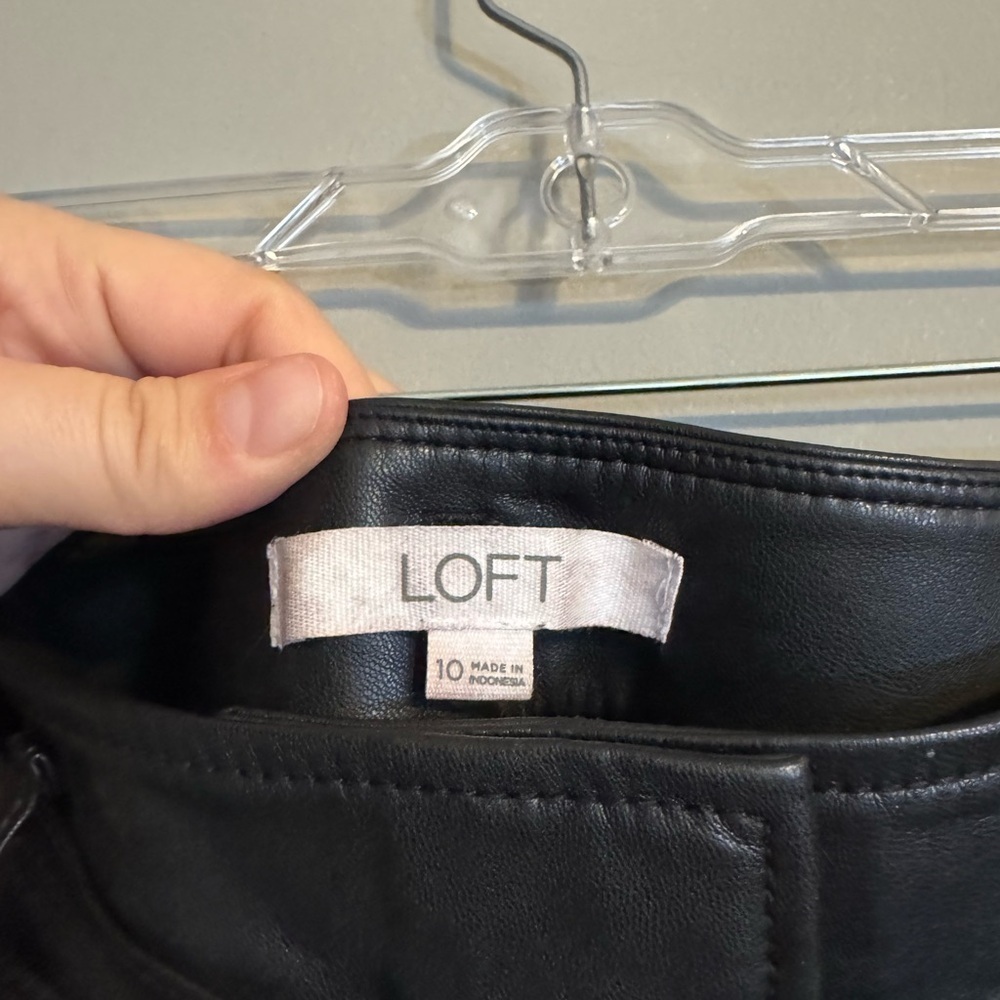 LOFT Belted Black Leather Crop Pants - Picture 3 of 6
